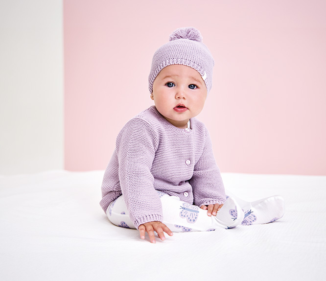 Bebe nin a 666x574