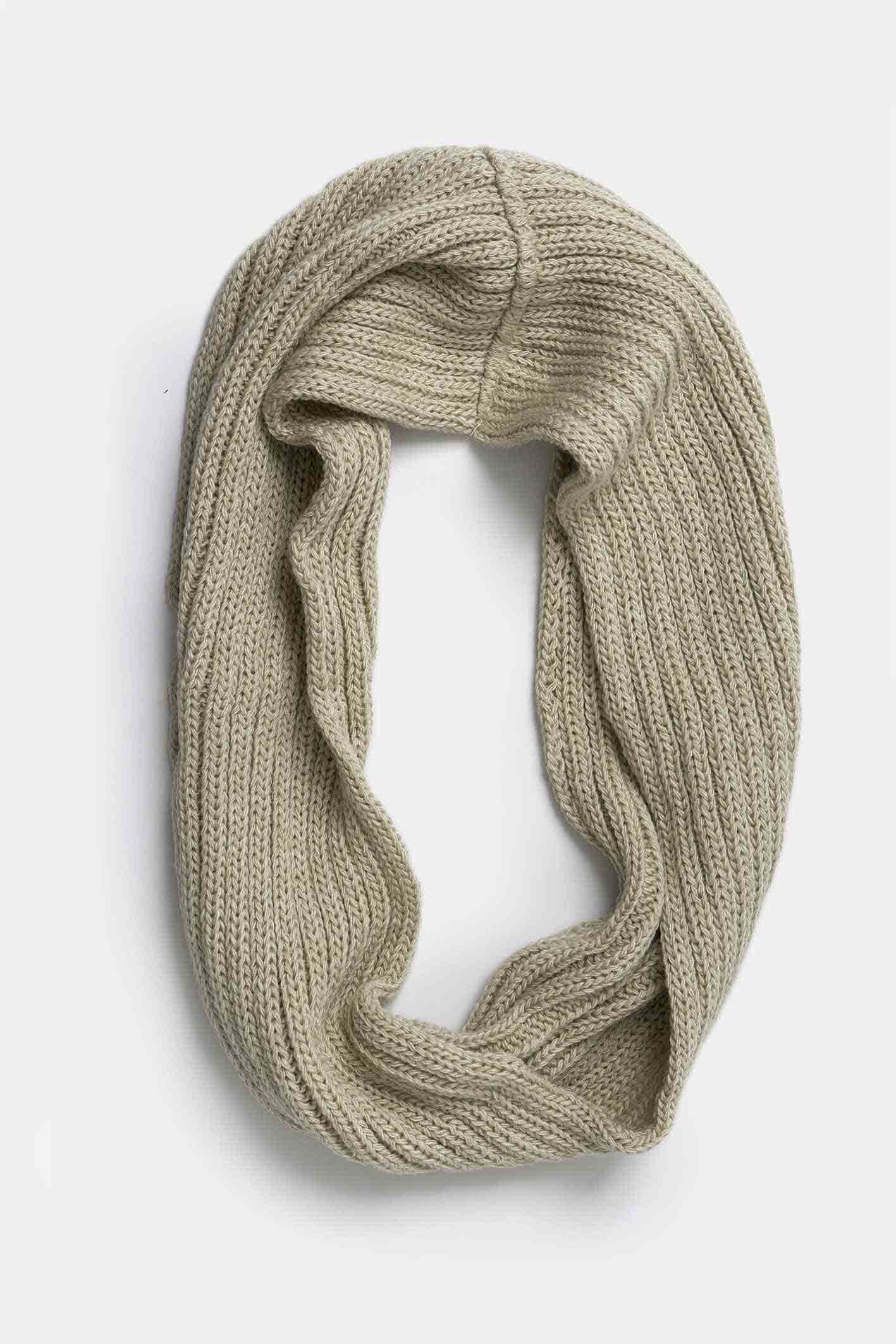 Cuello Tina