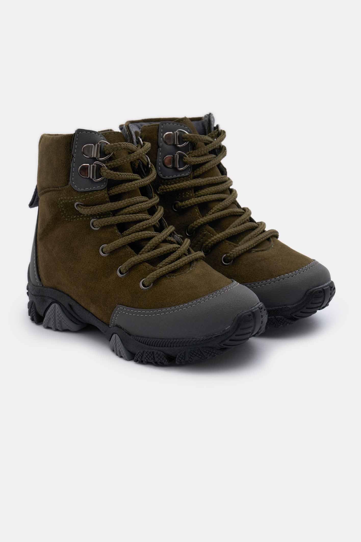 BORCEGOS ROBIN 25-29
