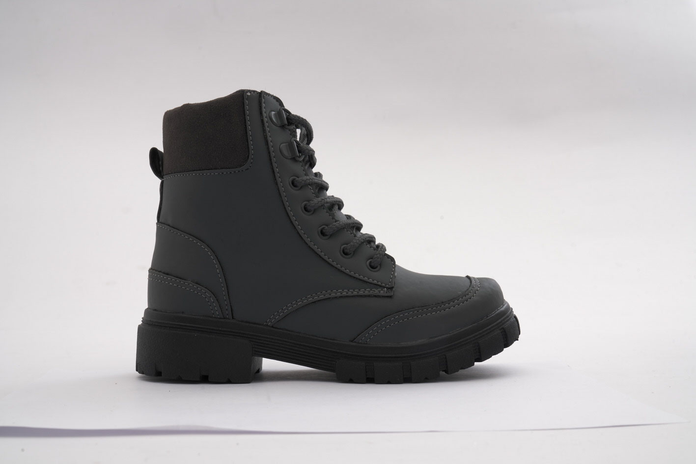 Borcegos Wolfe 30-34