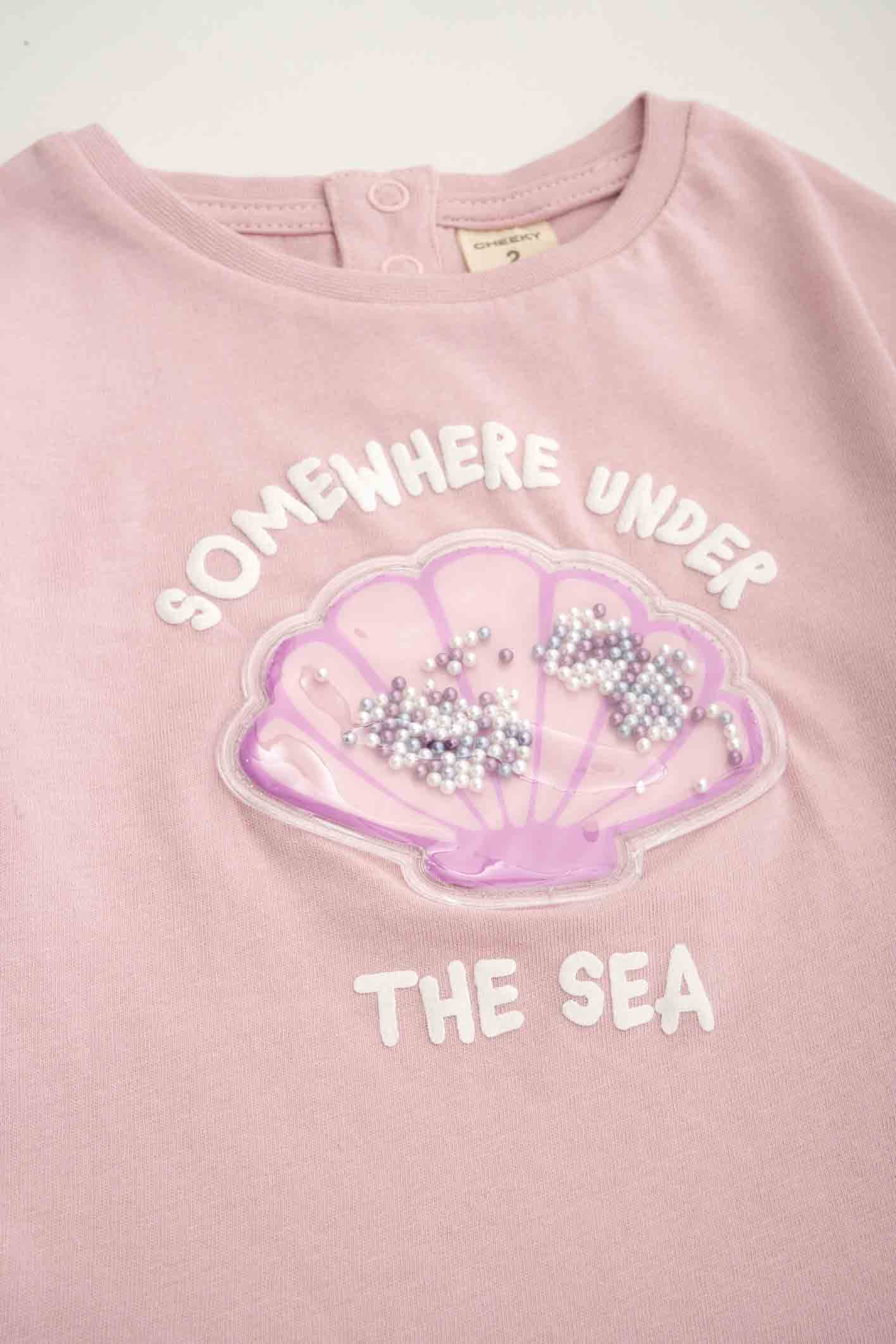 REMERA MC EMILIA 1-2