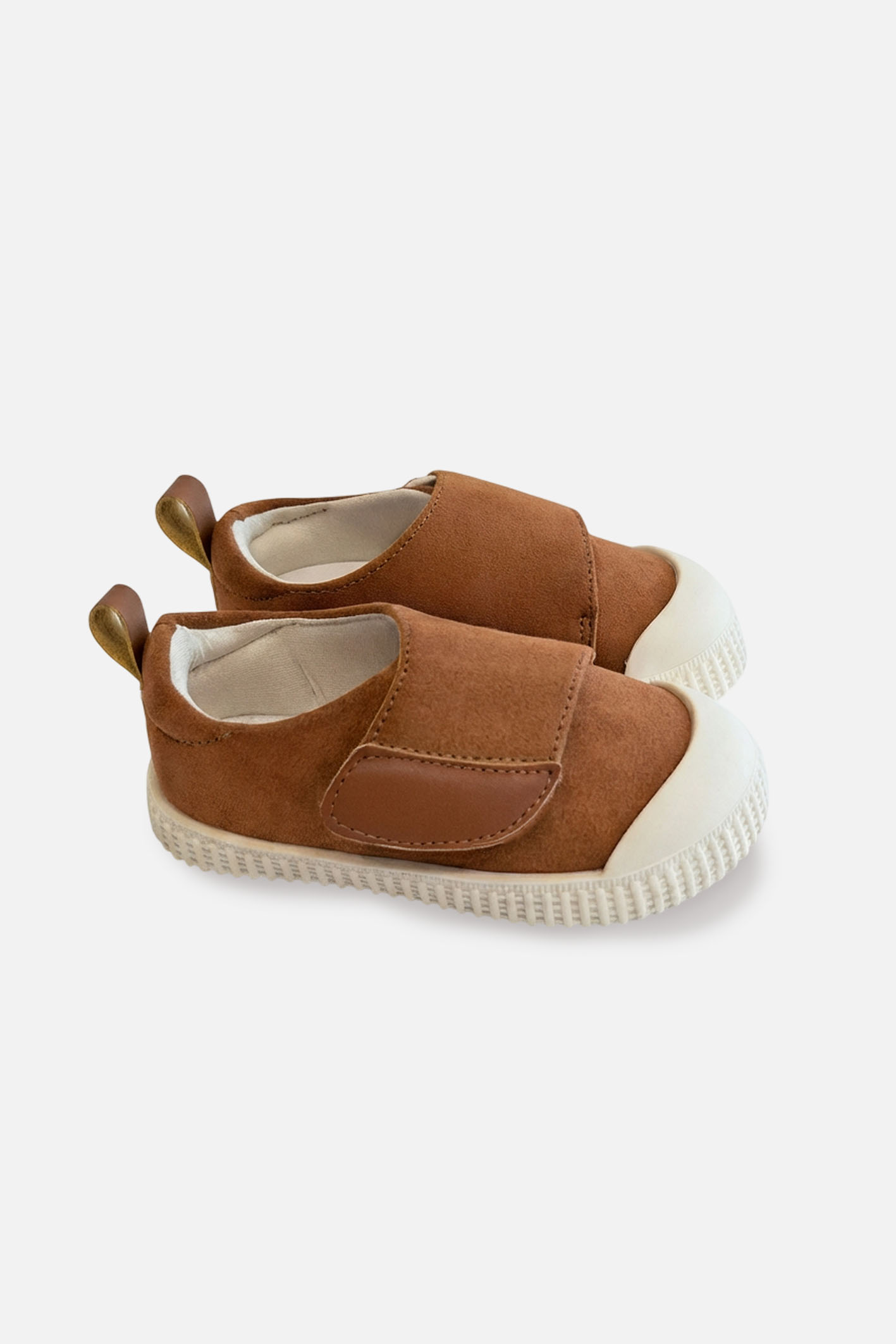 ZAPATILLAS ODDY 25-26