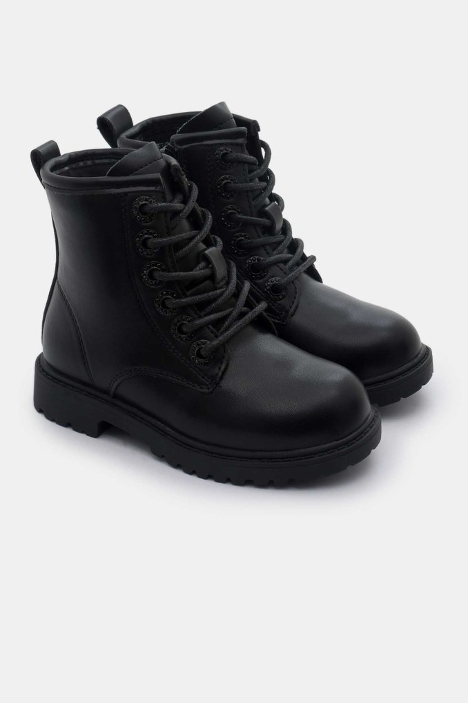 BORCEGOS DAKOTA 26-37