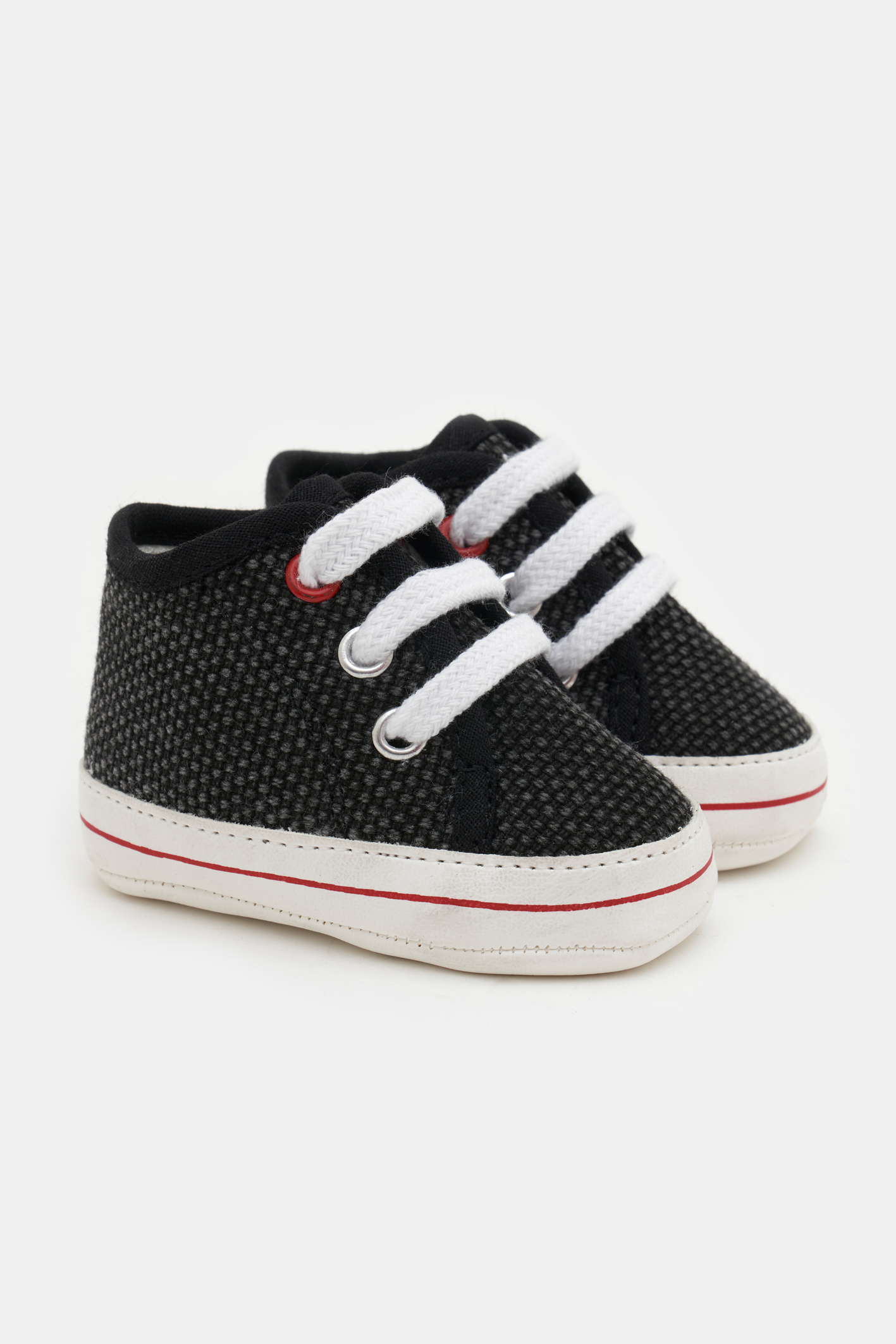 ZAPATILLAS TOM BEBE |